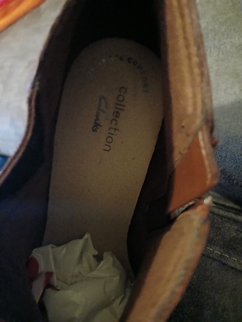 Clarks Women's Brown Leather Ankle Booties with Side Zip Size 8 - Picture 5 of 6